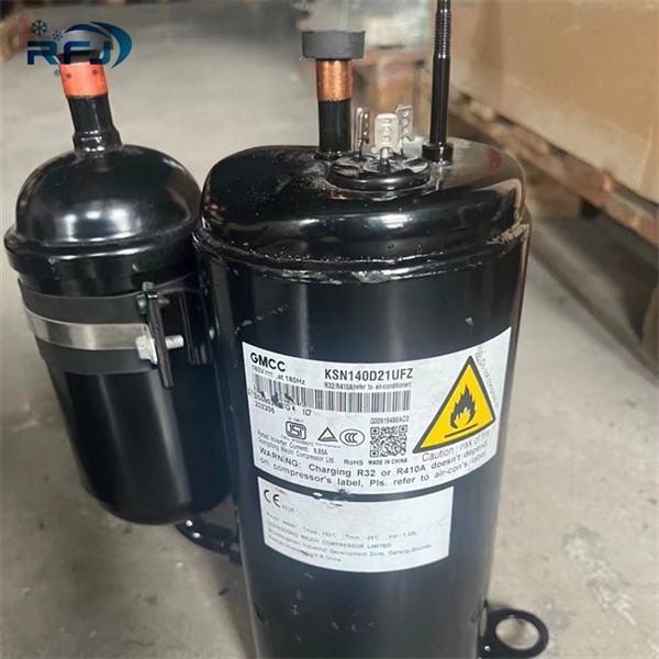 ضاغط عاكس DC